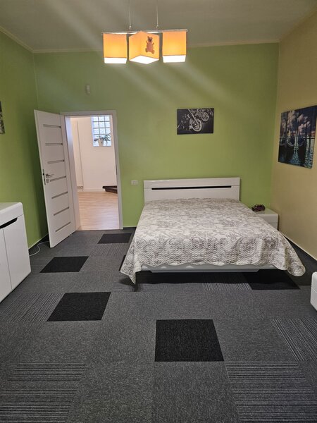 Mogosoaia, Str 8 martie